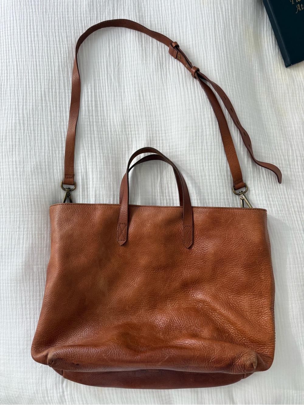Women's Leather Tote Bag in Brown - Adjustable Shoulder Strap